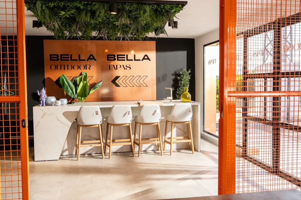 Bella Outdoor and Bella Tapas interior in Rojales